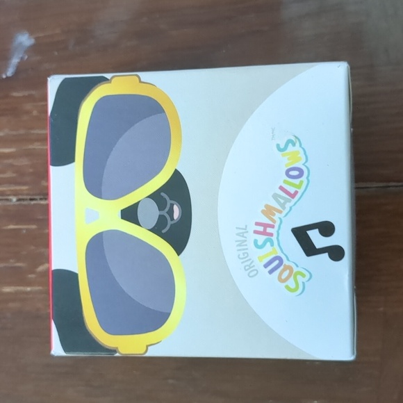 Squishmallows Prince - Picture 1 of 3